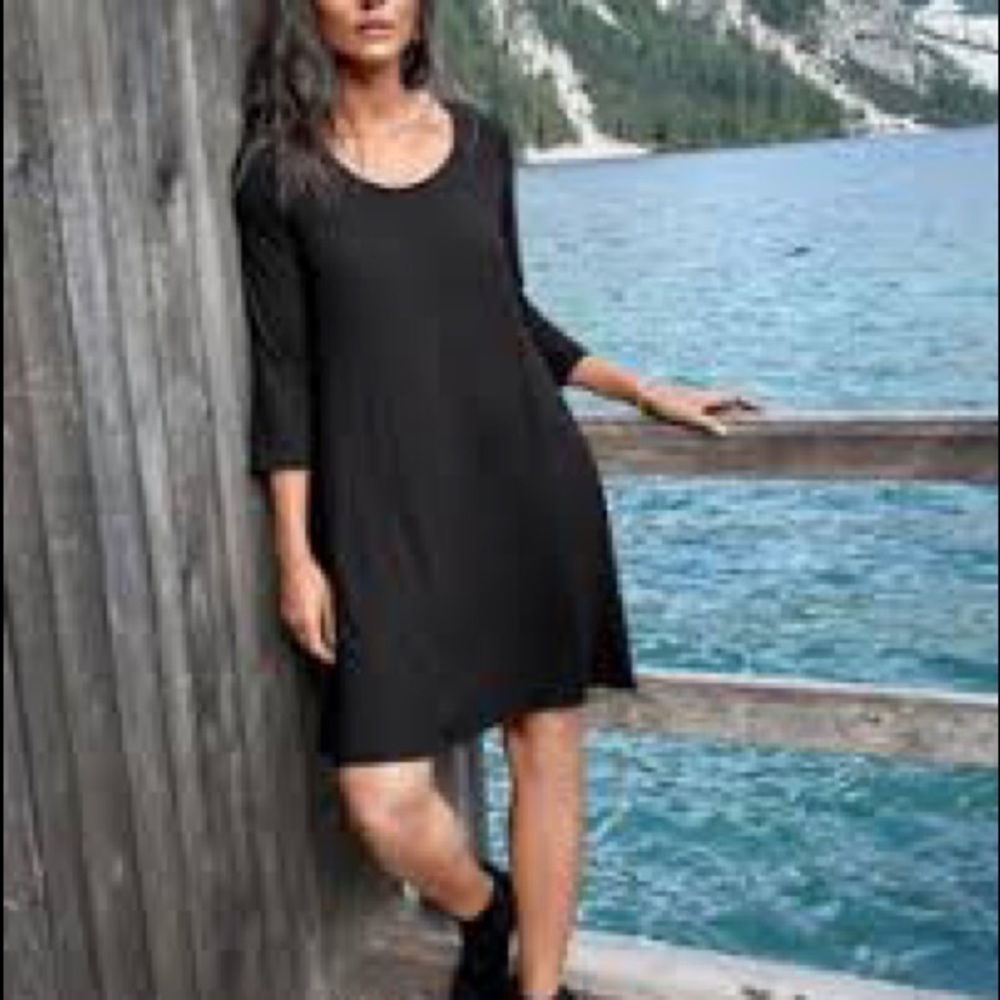 Black Eileen Fisher L midi dress